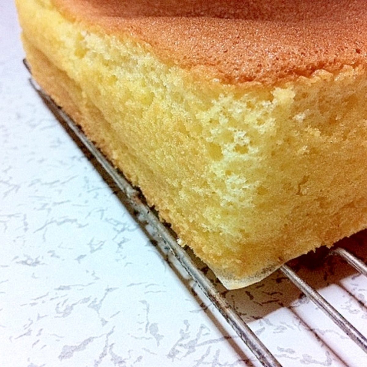 基本のスポンジケーキ スクエア型 丸型でもok レシピ 作り方 By かにちゃん357 楽天レシピ